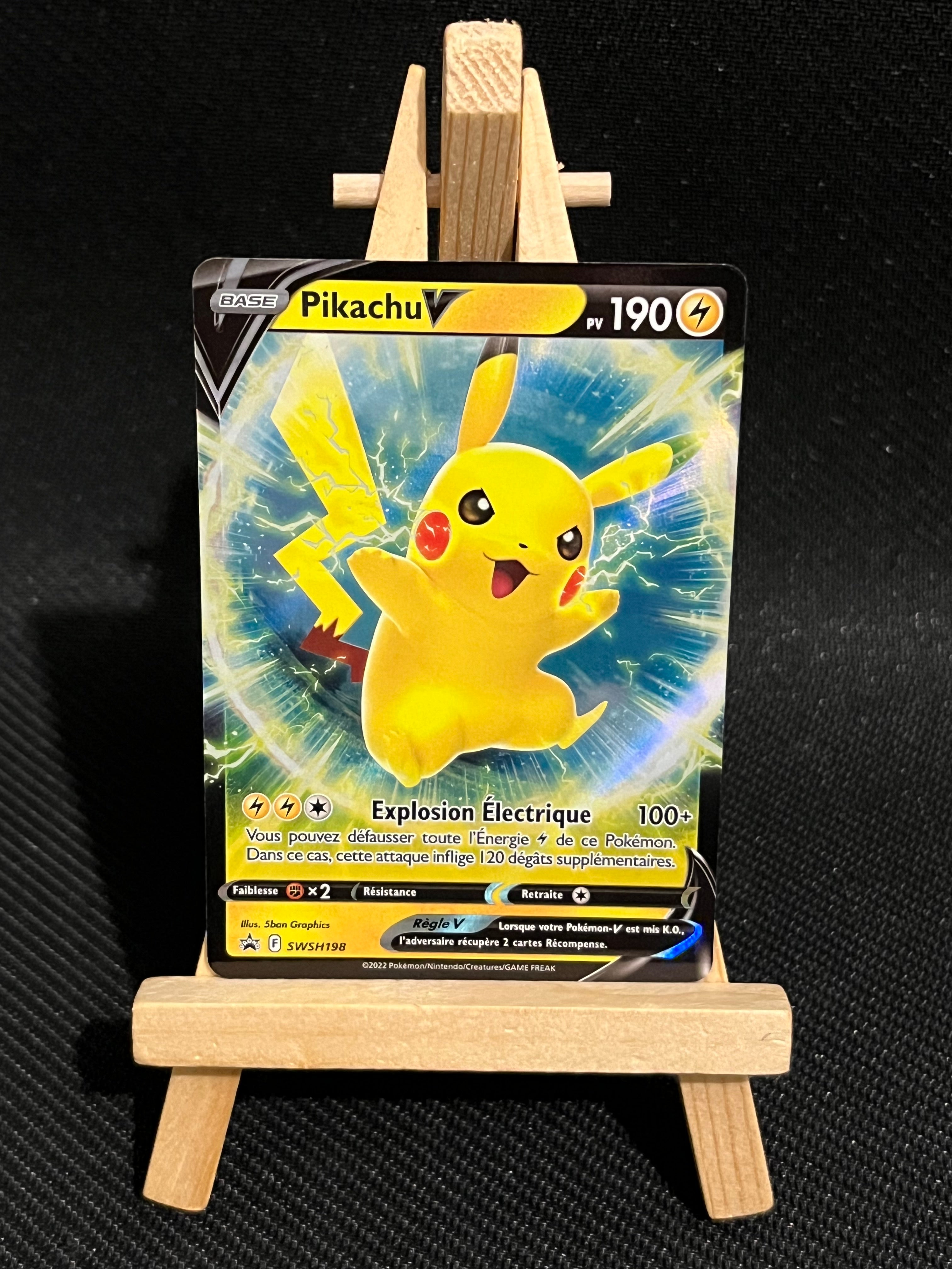 Pikachu V SWSH198 - Promo 🇫🇷 NM