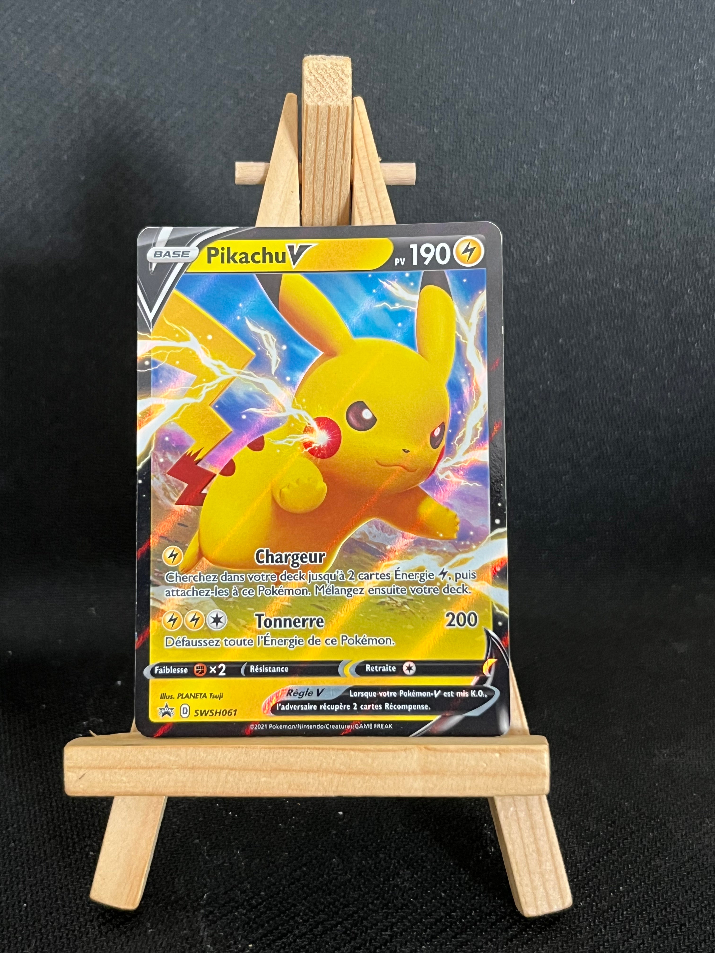 Pikachu V SWSH 061 promo exc